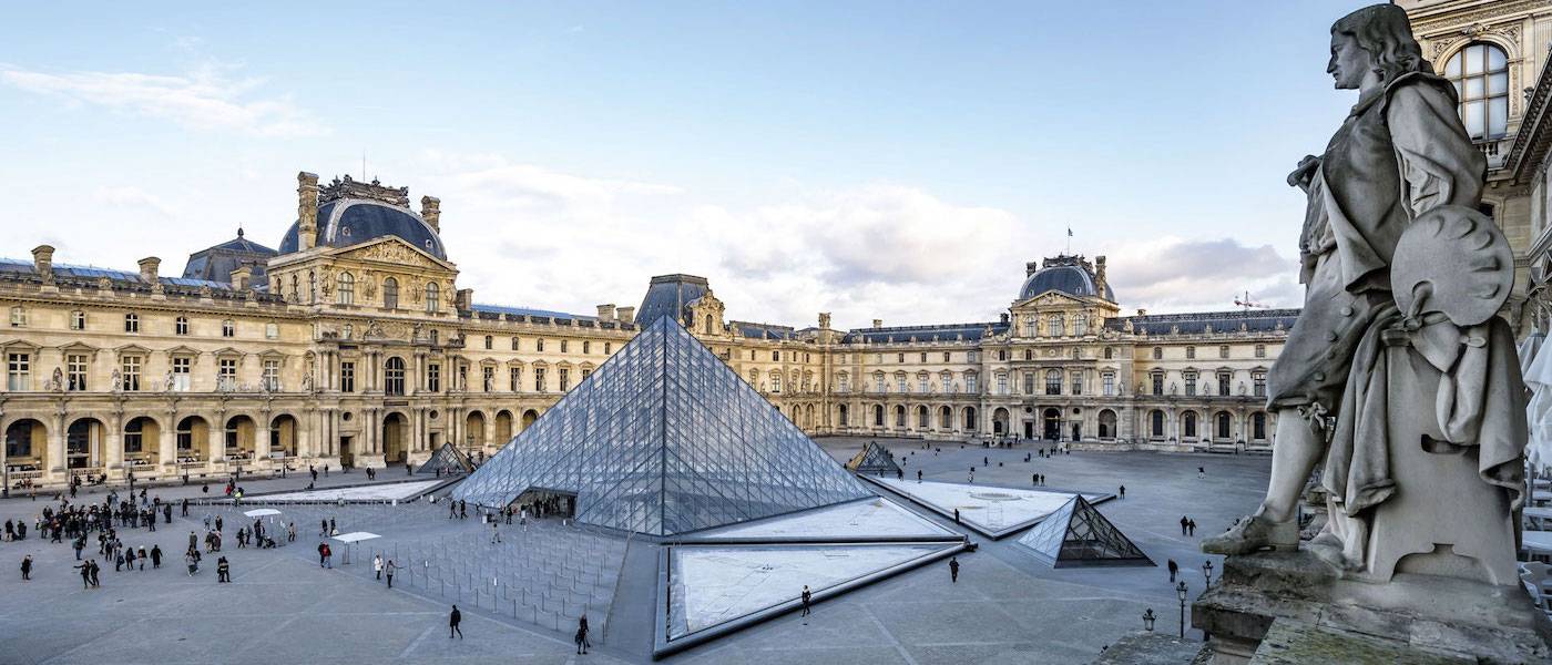 Vacheron Constantin s'allie au Louvre