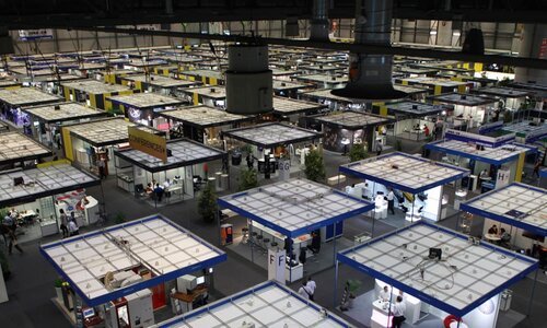 «LES ACTEURS HORLOGERS SE DIVERSIFIENT DE PLUS EN PLUS VERS LES MEDTECHS»