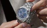 Vacheron Constantin Overseas Quantième Perpétuel Ultra-Plate Cadran Azur