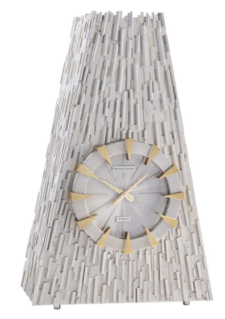 ATMOS by Christopher Lawrence, 5841, modèle E (1972) adjugé par Antiquorum le 31 mai 2026 pour 400'000 HKD (environ 44'000 euros).