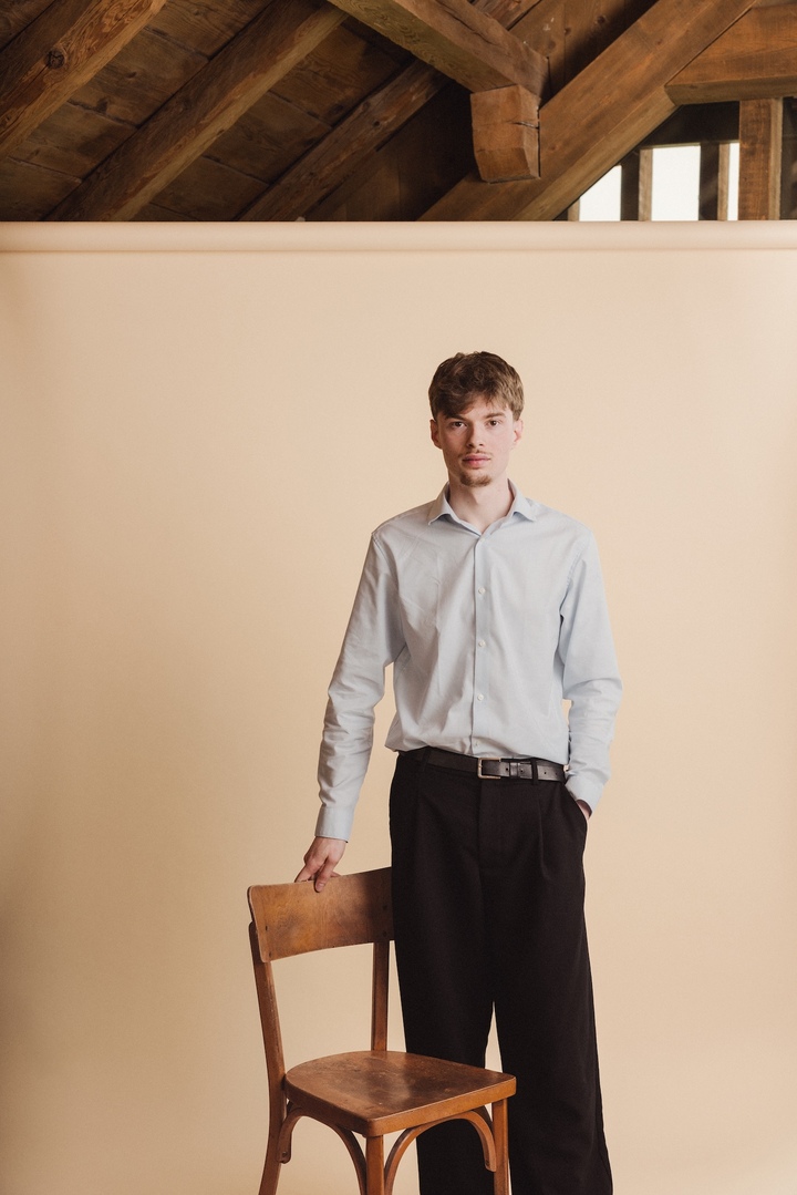 Aymeric Peters a remporté le premier prix dans la catégorie des apprentis du Prix Cartier des Talents Horlogers de Demain avec Silence Choisi.