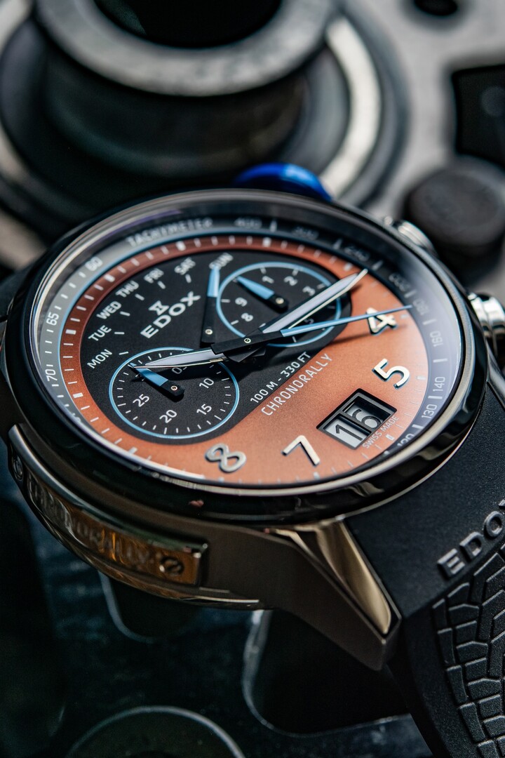 Edox a lancé la nouvelle génération de son modèle phare Chronorally pour célébrer son partenariat avec BMW M Motorsport.