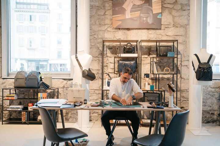 En octobre à Genève, Montblanc a ouvert un atelier provisoire pour faire démonstration de ses différents métiers.
