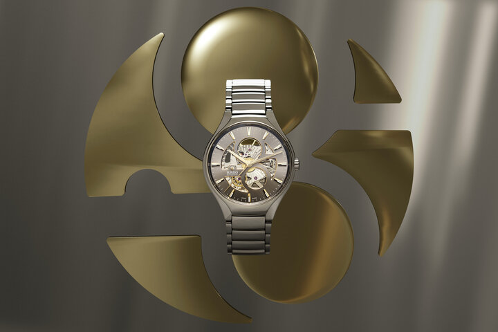 The openwork dial of the True Round Open Heart reveals the heart of the watch.
