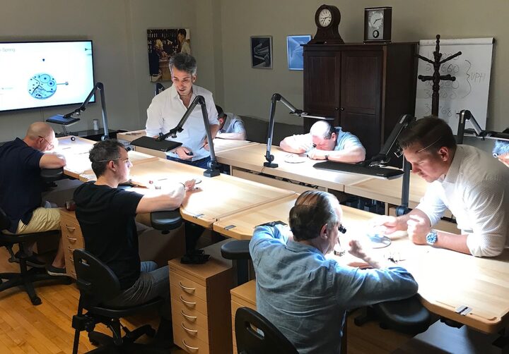 Une classe de la Horological Society of New York 