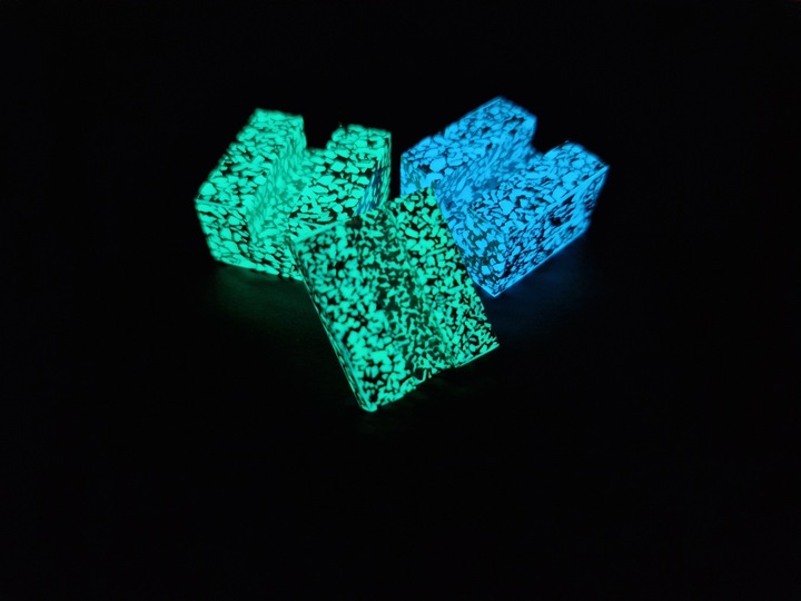X2, composant luminescent de nouvelle génération, par Tritec