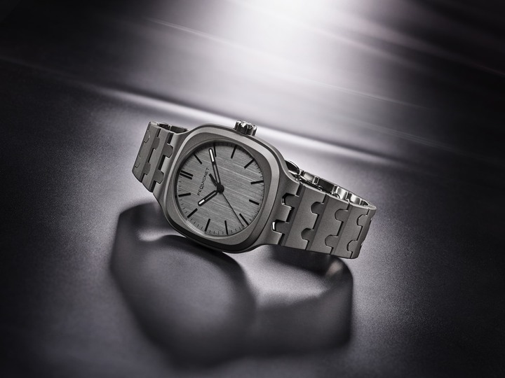 Le nouveau modèle Concorde en titane, du bracelet au boîtier