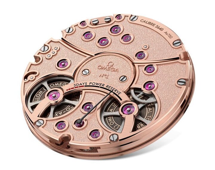 Le dos très classique et raffiné du mouvement à double barillet qui équipe le Tourbillon Central.