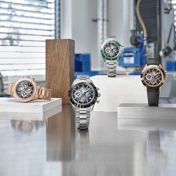 La Chronomaster Sport perpétue l'héritage de Zenith dans le chronographe automatique avec le calibre El Primero 3600, lui aussi cadencé à 5 Hz et capable de mesurer le dixième de seconde. Avec ces nouvelles versions squelette de 41 mm, la marque choisit de placer le mouvement au centre du regard. 