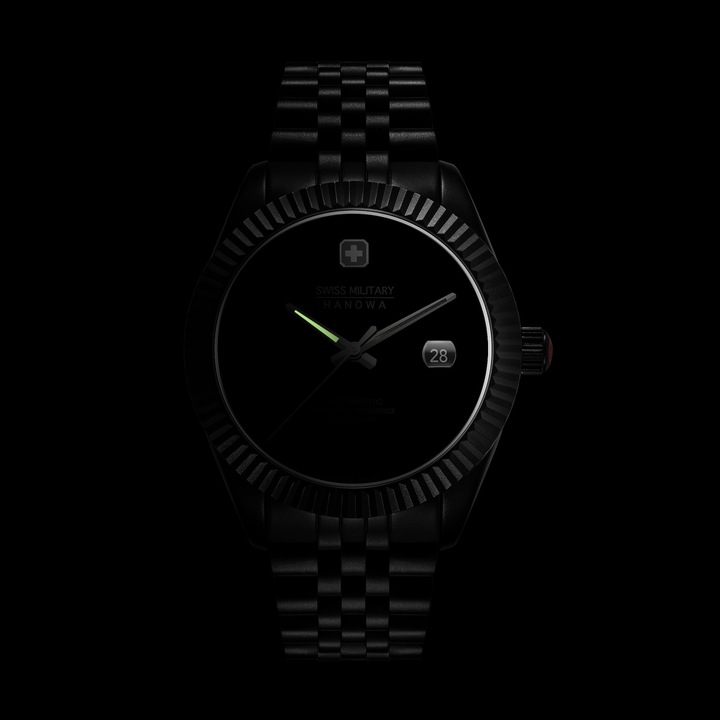 Le modèle Dark Night avec mouvement automatique Soprod.