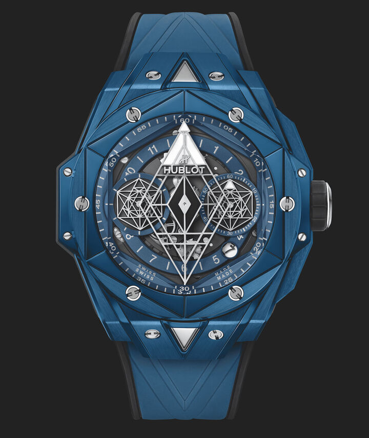 Hublot et Sang Bleu collaborent sur un nouveau triptyque en céramique, trois Big Bang en séries limitées.