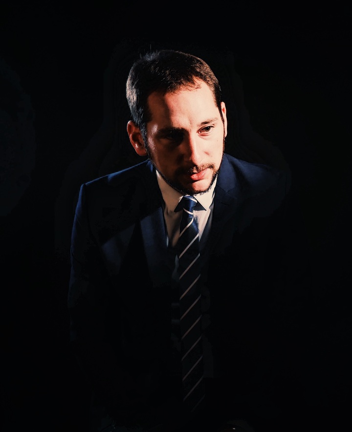 Pierre-Alain Bérard rejoint son père dans l'entreprise familiale SMB en 2003. Depuis le rachat de Lip en 2014, il oeuvre à la renaissance de ce fleuron de l'horlogerie française.
