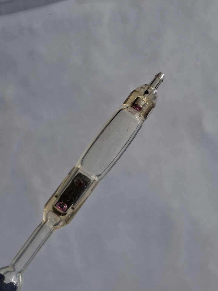  Valve hydrocéphalique programmable complète